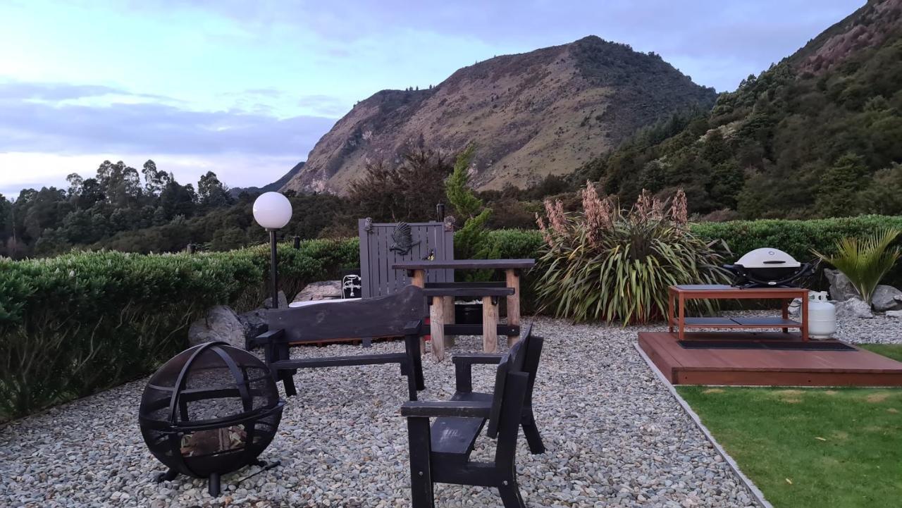 Rocky Ridge Cottage Takaka Kültér fotó
